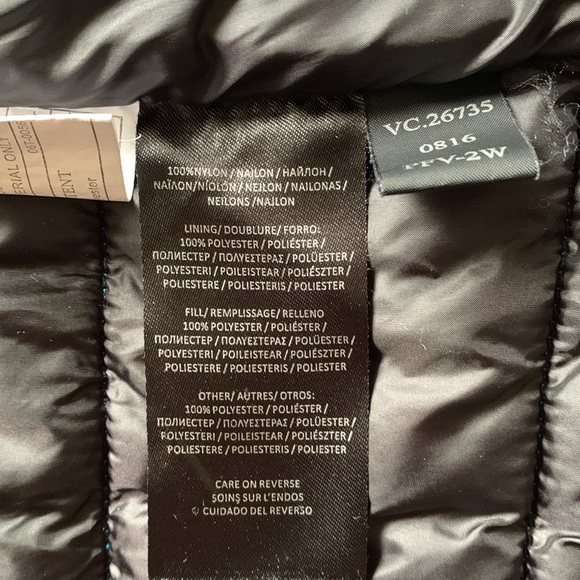 Stormtech Women’s Hooded Vest, Size S - Picture 3 of 7